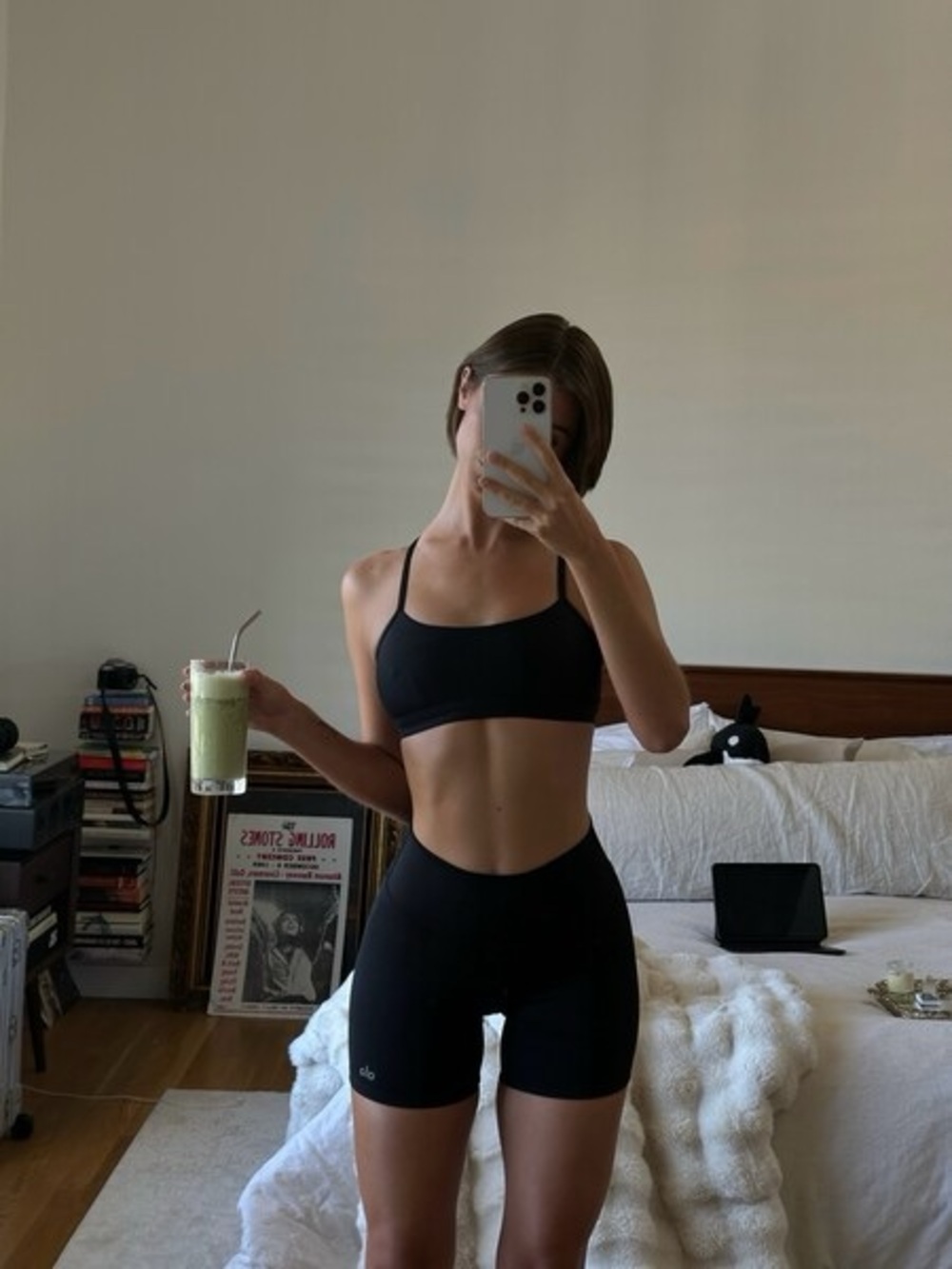 ALO Black Biker Shorts M